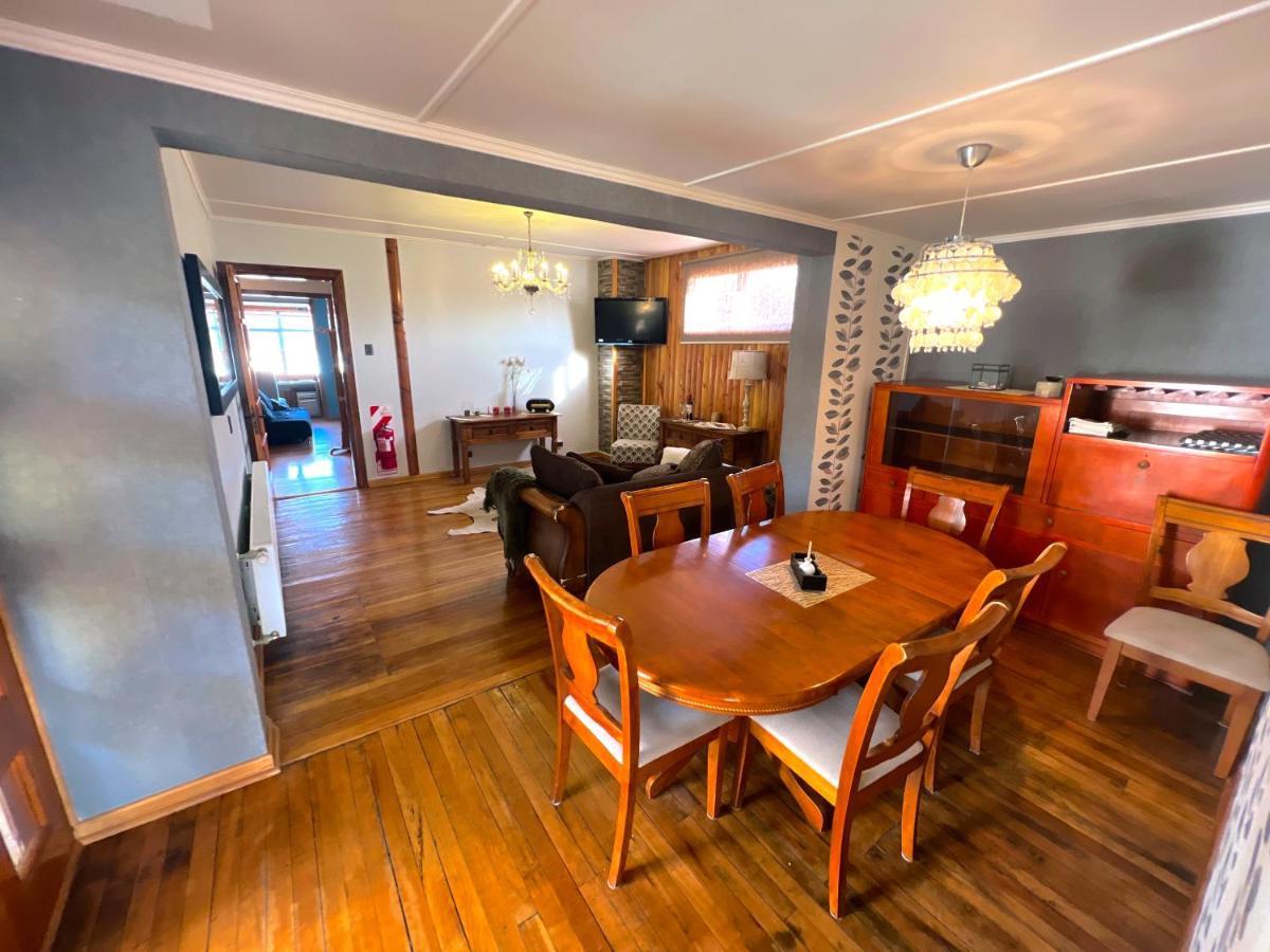 Апартаменты Incredible Downtown Duplex With Interior Backyard Пунта-Аренас Экстерьер фото