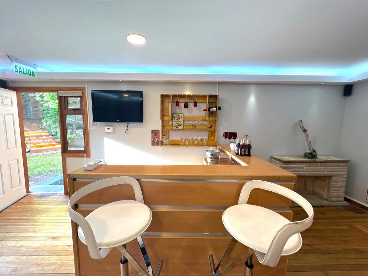 Апартаменты Incredible Downtown Duplex With Interior Backyard Пунта-Аренас Экстерьер фото